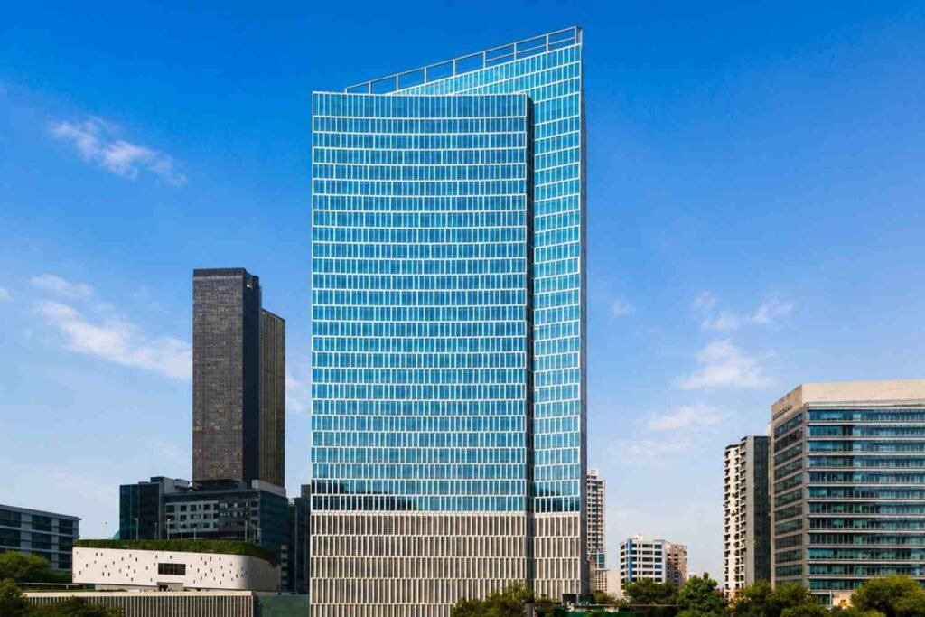 Lodha Excelus Mahalaxmi Lower Parel Belt
